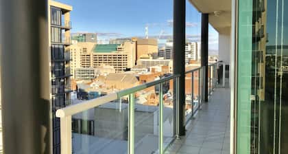 Adelaide DressCircle Apartments North Terrace