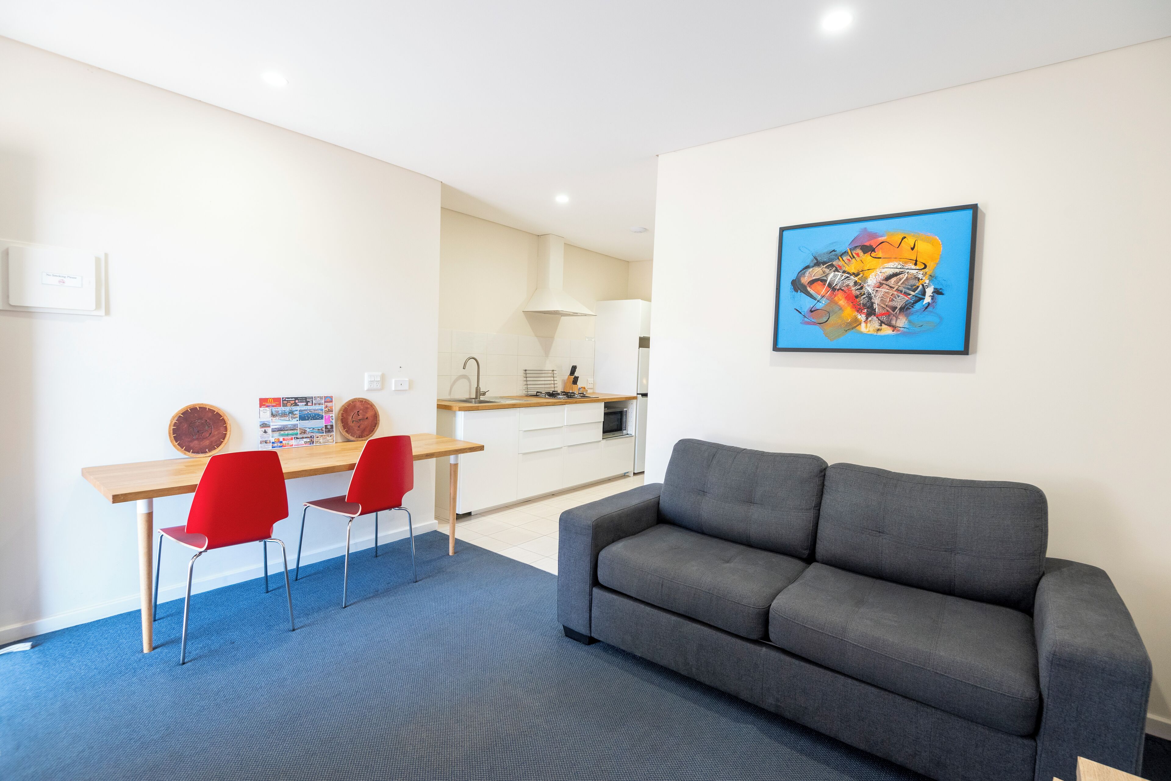 Appartement, 1 queensize bed met slaapbank | Privékeuken | Een koelkast, een microgolfoven, een waterkoker