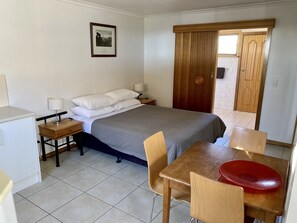 Room - Esplanade Apartments at West Beach (West Beach)