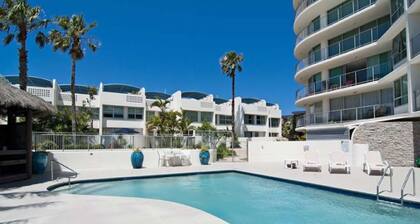 Chateau Royale Beach Resort Maroochydore