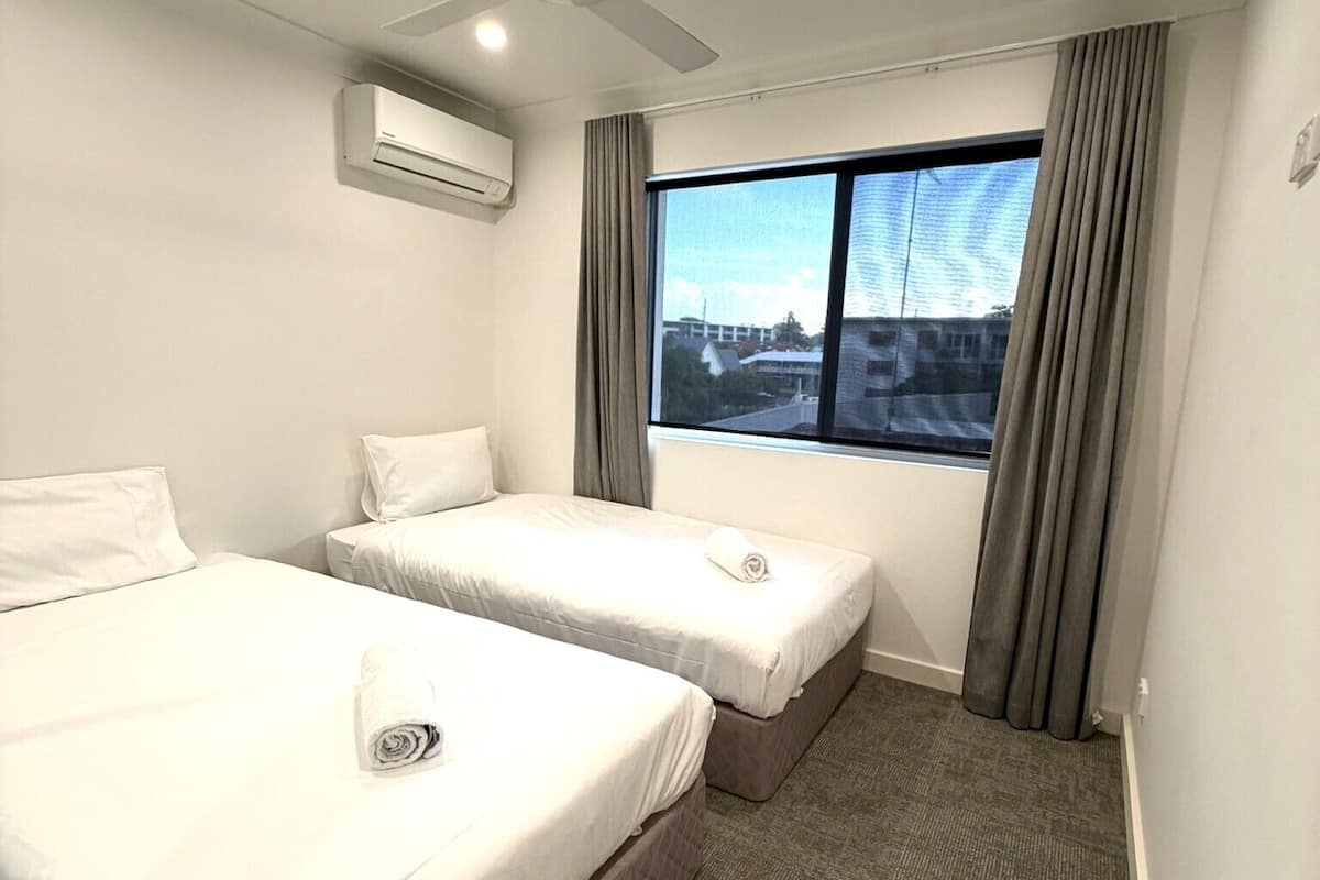 Apartment, 2 Bedrooms | Free WiFi, bed sheets