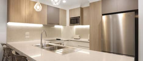 Appartement Exécutif, 3 chambres | Cuisine privée | Micro-ondes, bouilloire électrique, grille-pain