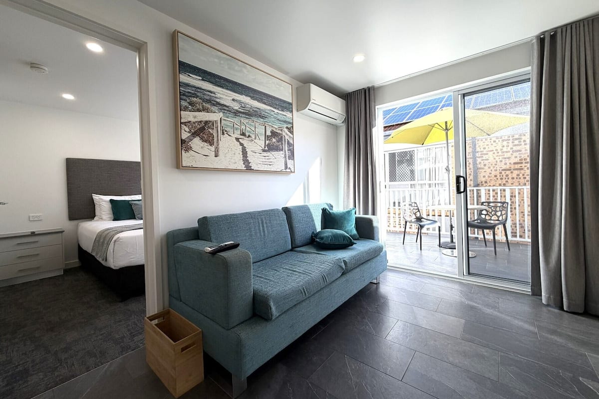 Newly Renovated One-Bedroom Superior Apartment with Terrace | Living area