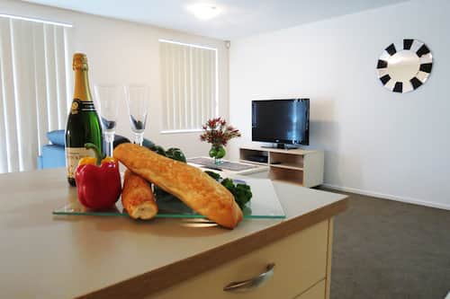 1 Bedroom Apartment | Private kitchen | Full-size fridge, microwave, oven, stovetop