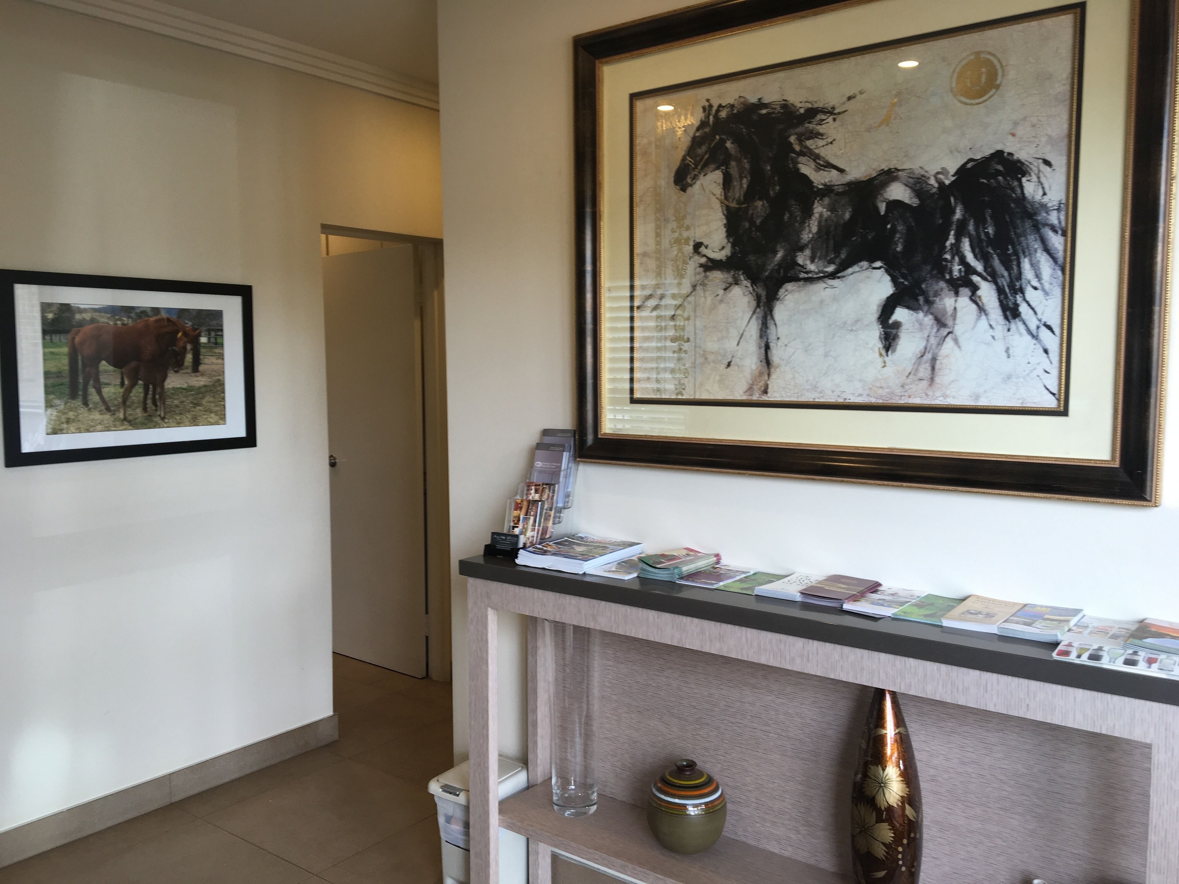 チェックイン / チェックアウト キオスク