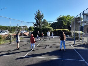 Tennis court - Abbotswood Motor Inn (Belmont)