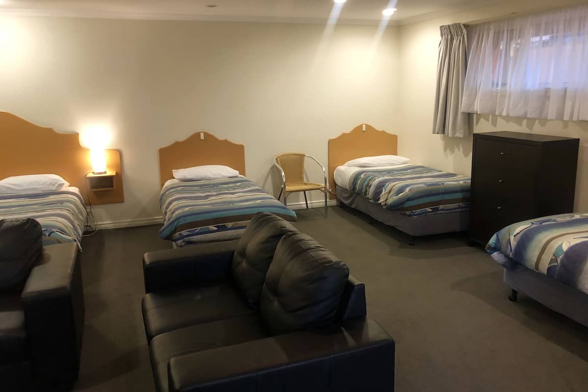 Family Studio | 1 bedroom, blackout drapes, iron/ironing board, bed sheets