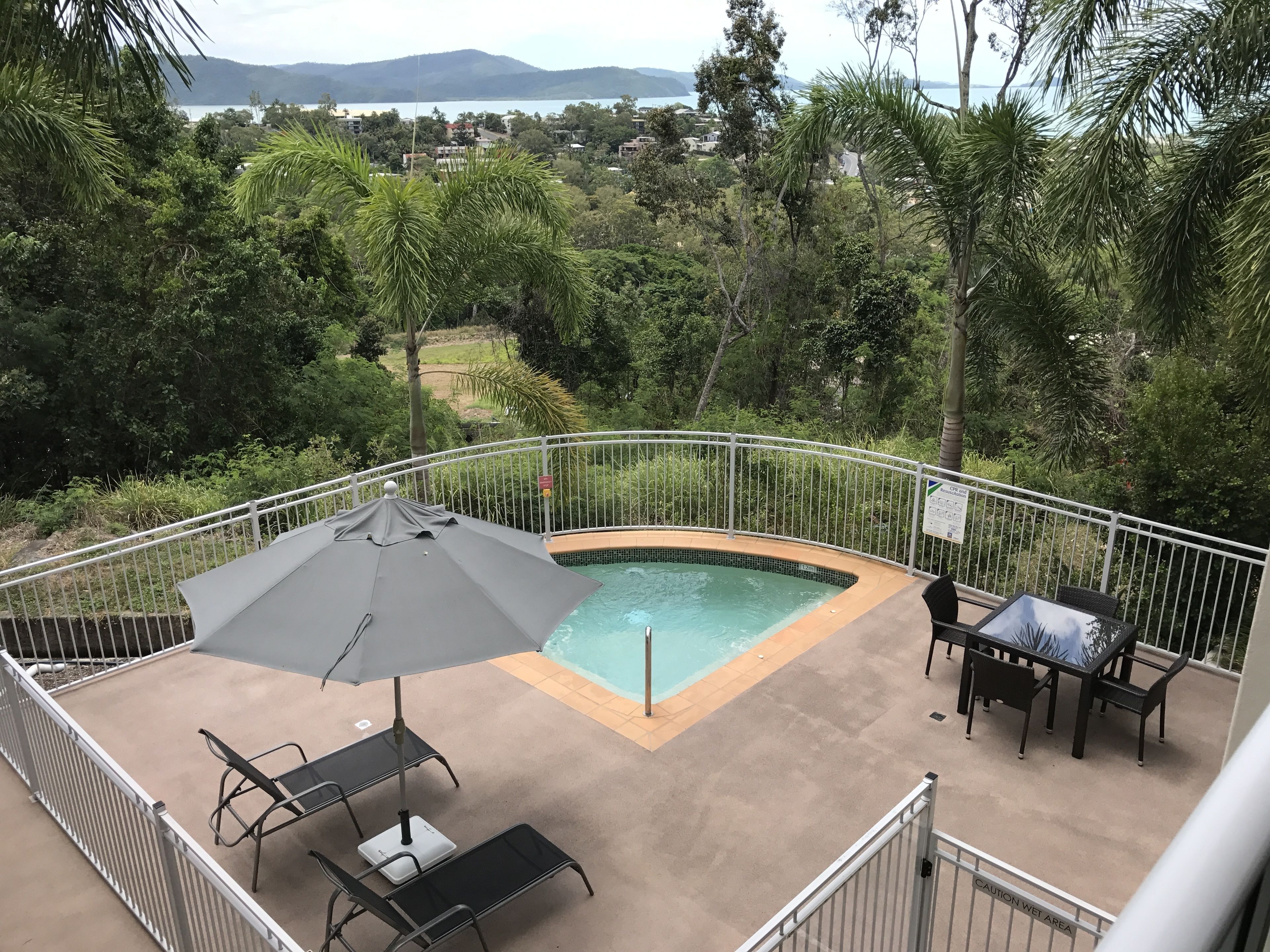 Whitsunday Reflections Apartments — image 3