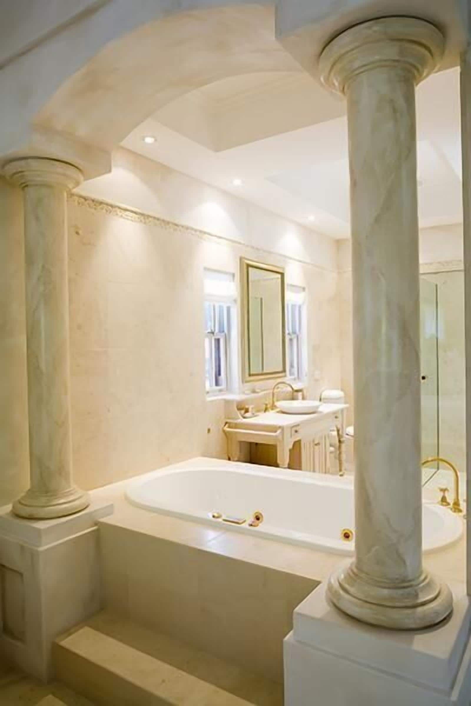 غرفة عادية - لغير المدخنين - بشرفة (Ocean View Room) | حمام | مستلزمات مجانية للعناية الشخصية، مجففات شعر، برانس (أردية) حمّام، مناشف