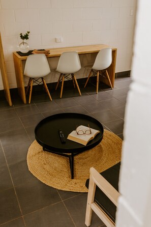 Family Suite, 1 Bedroom, Non Smoking, Kitchenette (Family Room  3 night stay) | Individually decorated, individually furnished, free WiFi, bed sheets - Yeppoon Surfside Motel (Yeppoon)