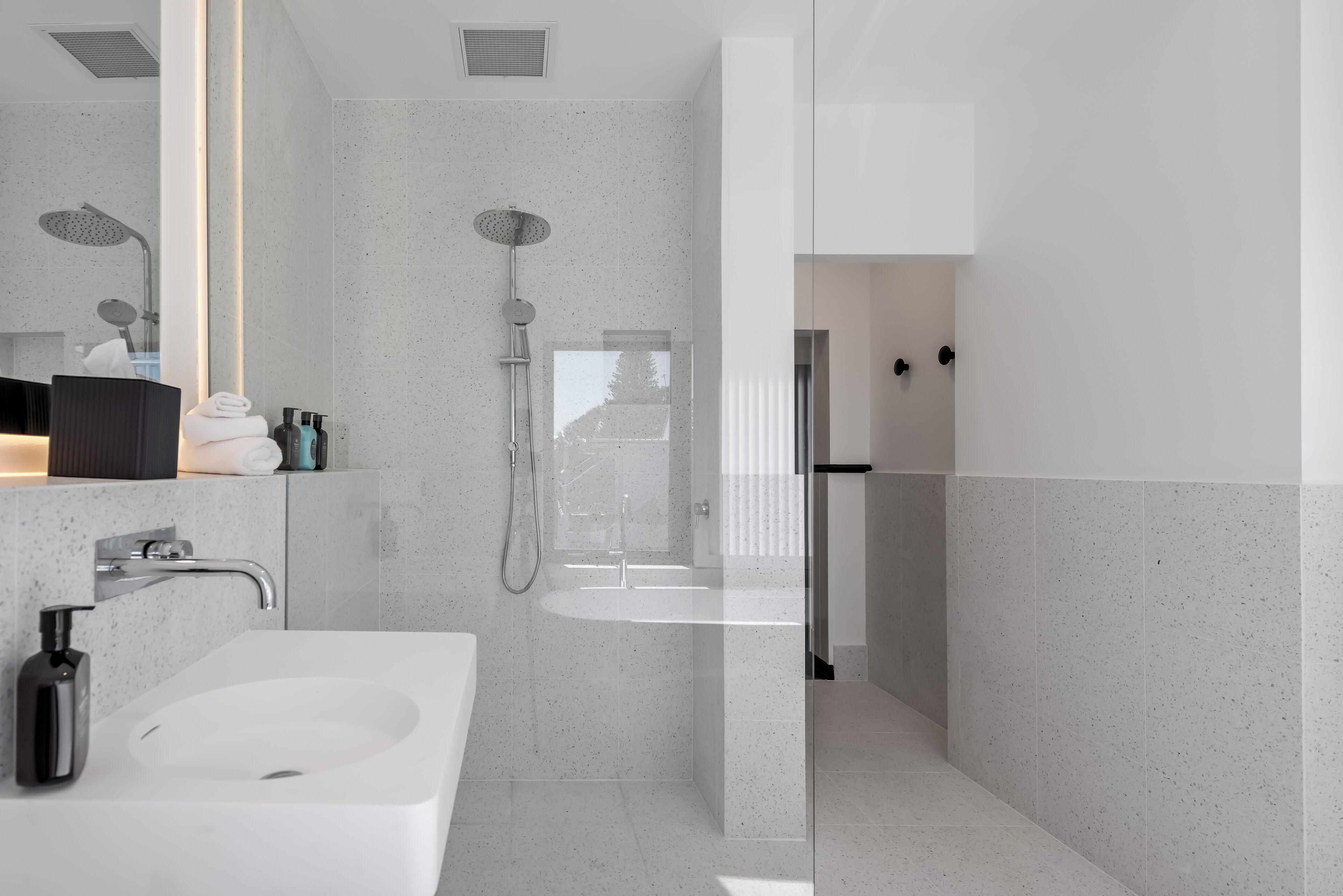 Signature Ocean Suite (ocean view) | Bathroom