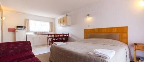 Suite Standard, 1 chambre, non-fumeurs, cuisine (Unit) | Lits bébé (gratuits), Wi-Fi gratuit, draps fournis