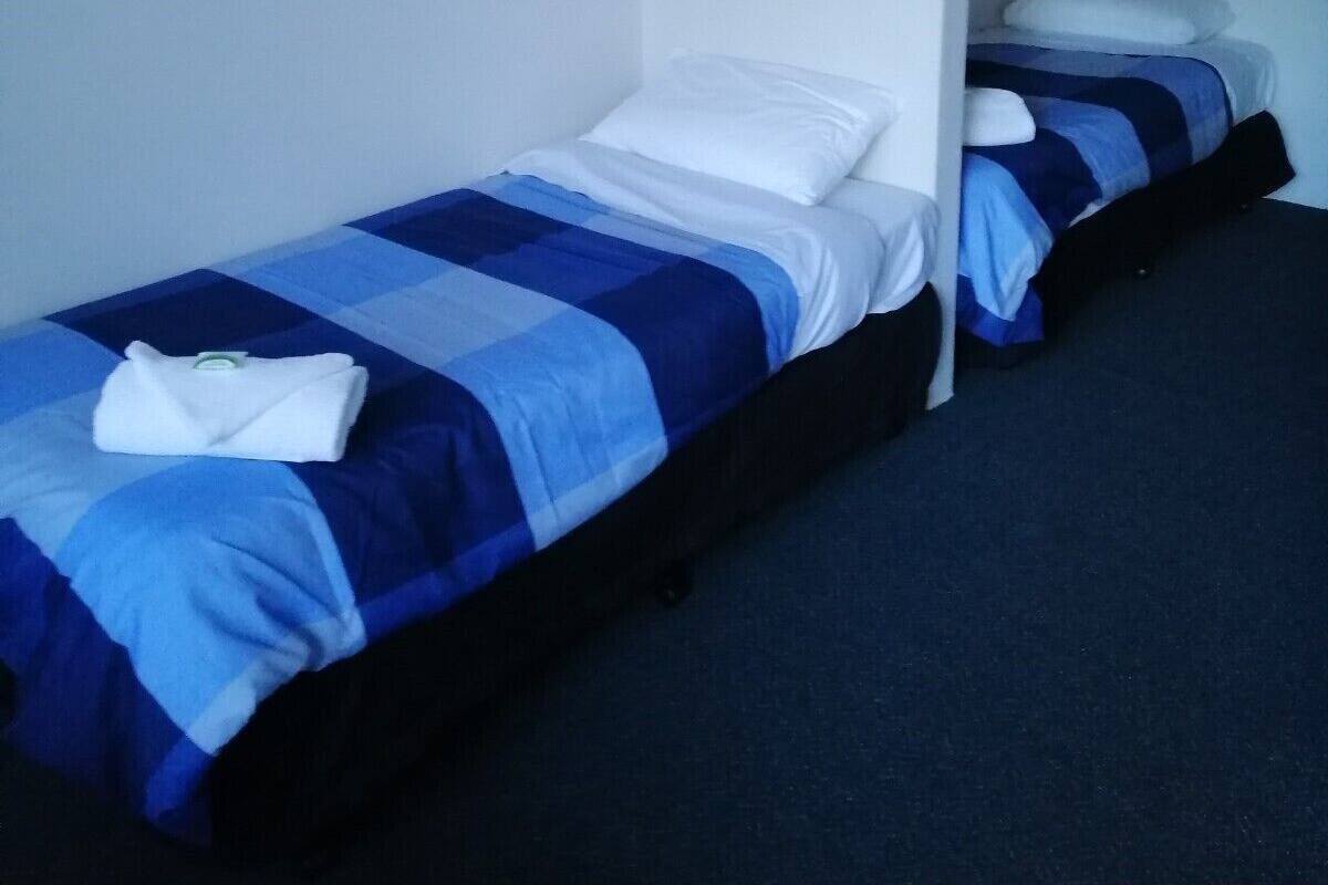 1 bedroom, iron/ironing board (on request), WiFi (free), bed sheets