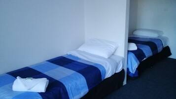 1 kamar tidur, setrika/meja setrika, Wi-Fi gratis, dan seprai linen