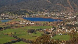 Property grounds - Mt Beauty Motor Inn (Mount Beauty)