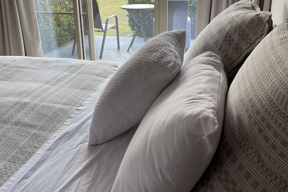 The Cottage (2 Bedrooms) | Mountain view