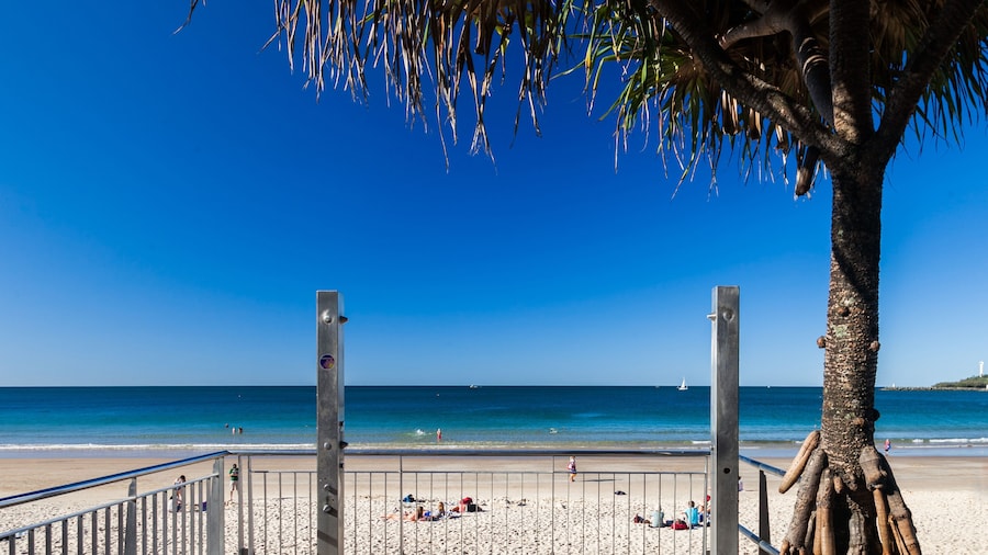 Alex Beach Cabins