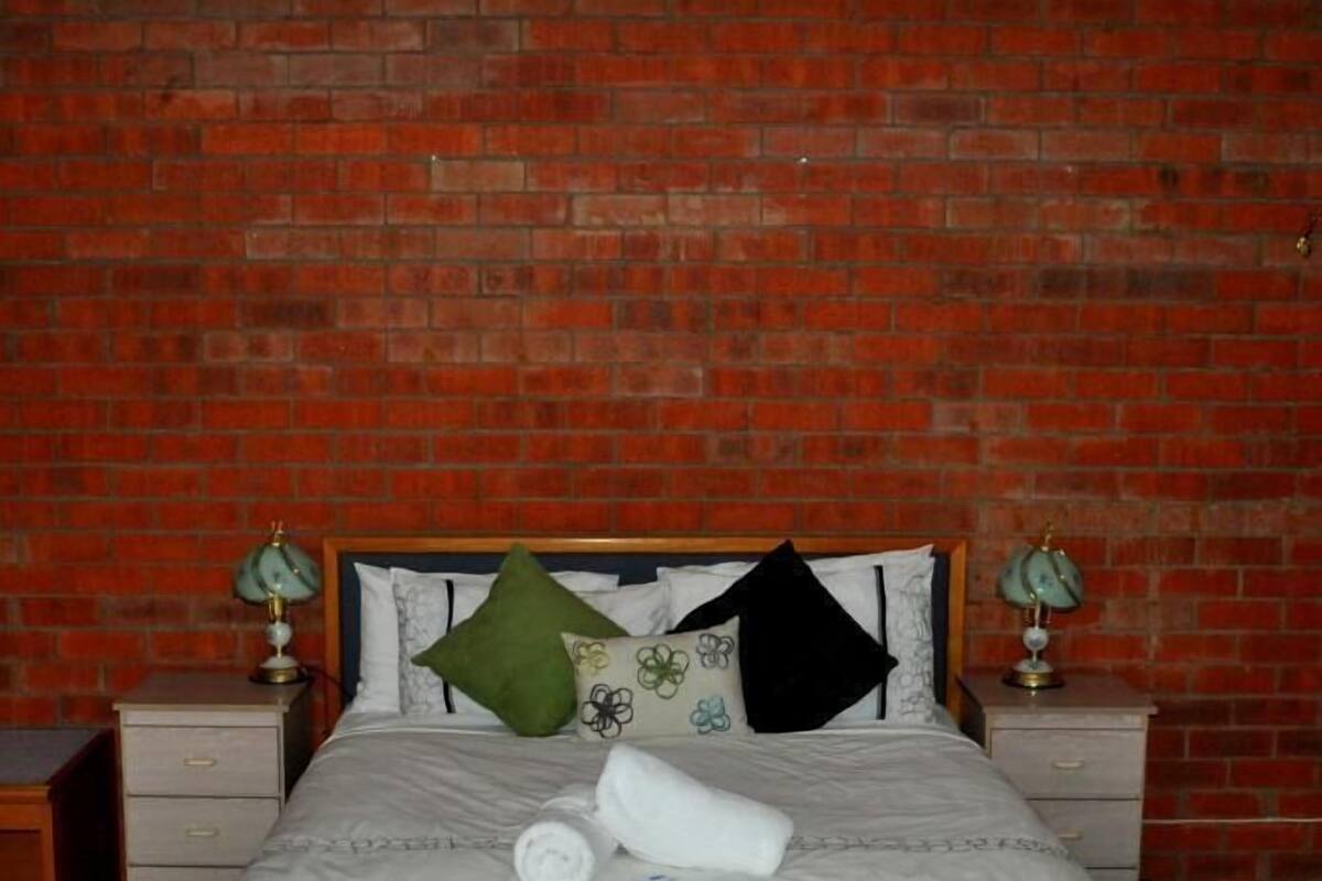 Blackout drapes, iron/ironing board (on request), bed sheets