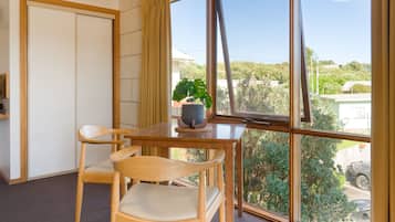 Premier Queen Suite - Ocean View