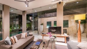 Suite Junior, kolam renang pribadi | Area keluarga