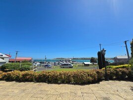Vista para praia/oceano