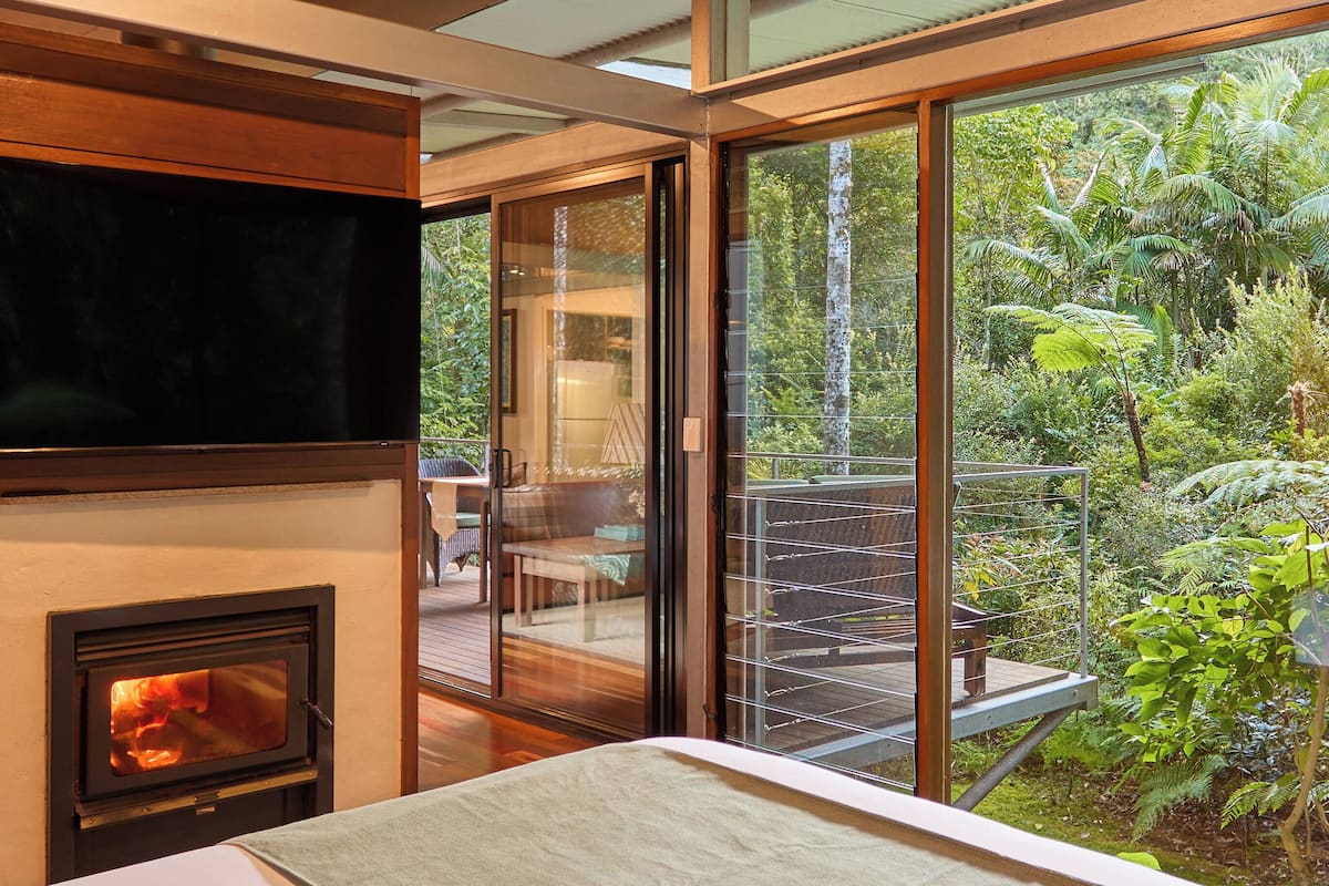 Premium Bungalow, 1 King Bed, Garden View (Glass Terrace Bungalow) | Iron/ironing board, free WiFi