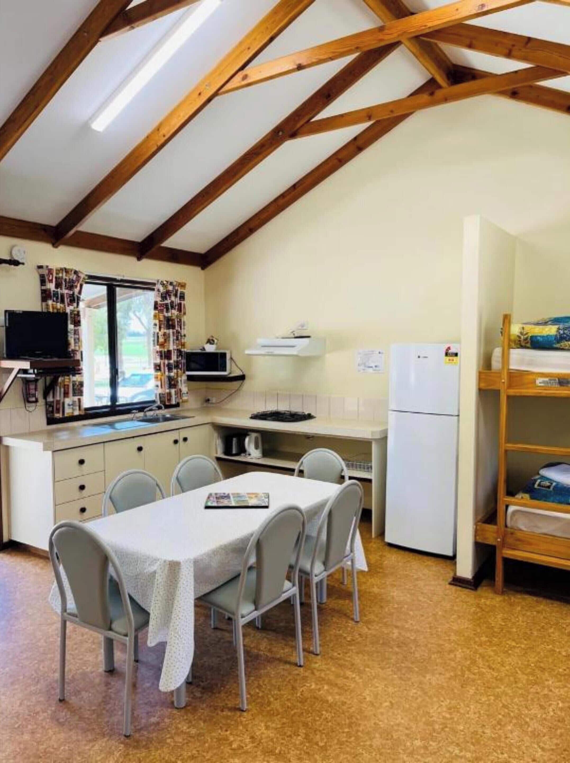 Standard Studio Cabin | Private kitchen
