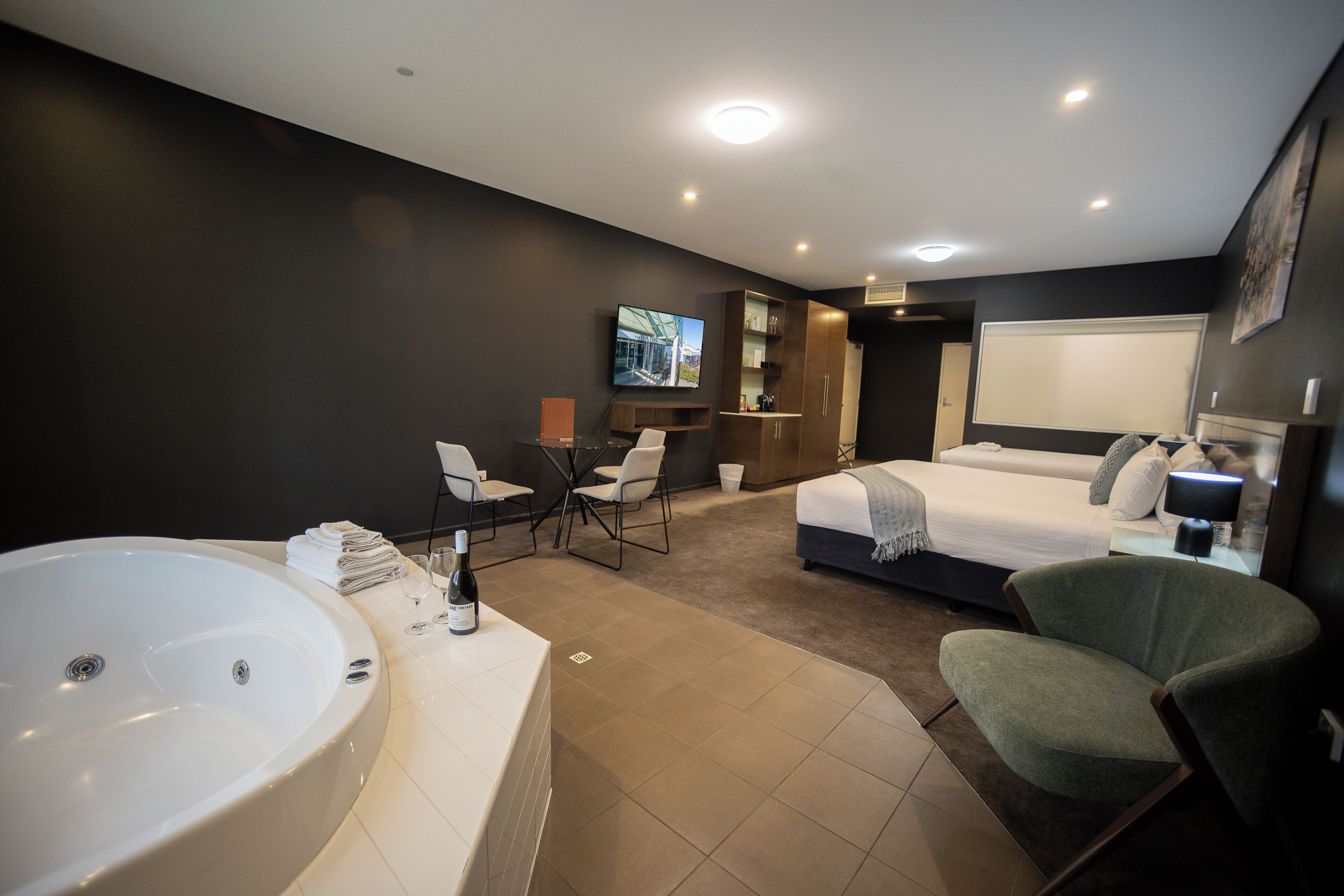 Deluxe-Suite (Deluxe Spa Suite)