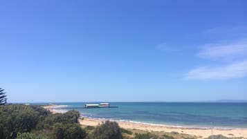 Vlak bij het strand