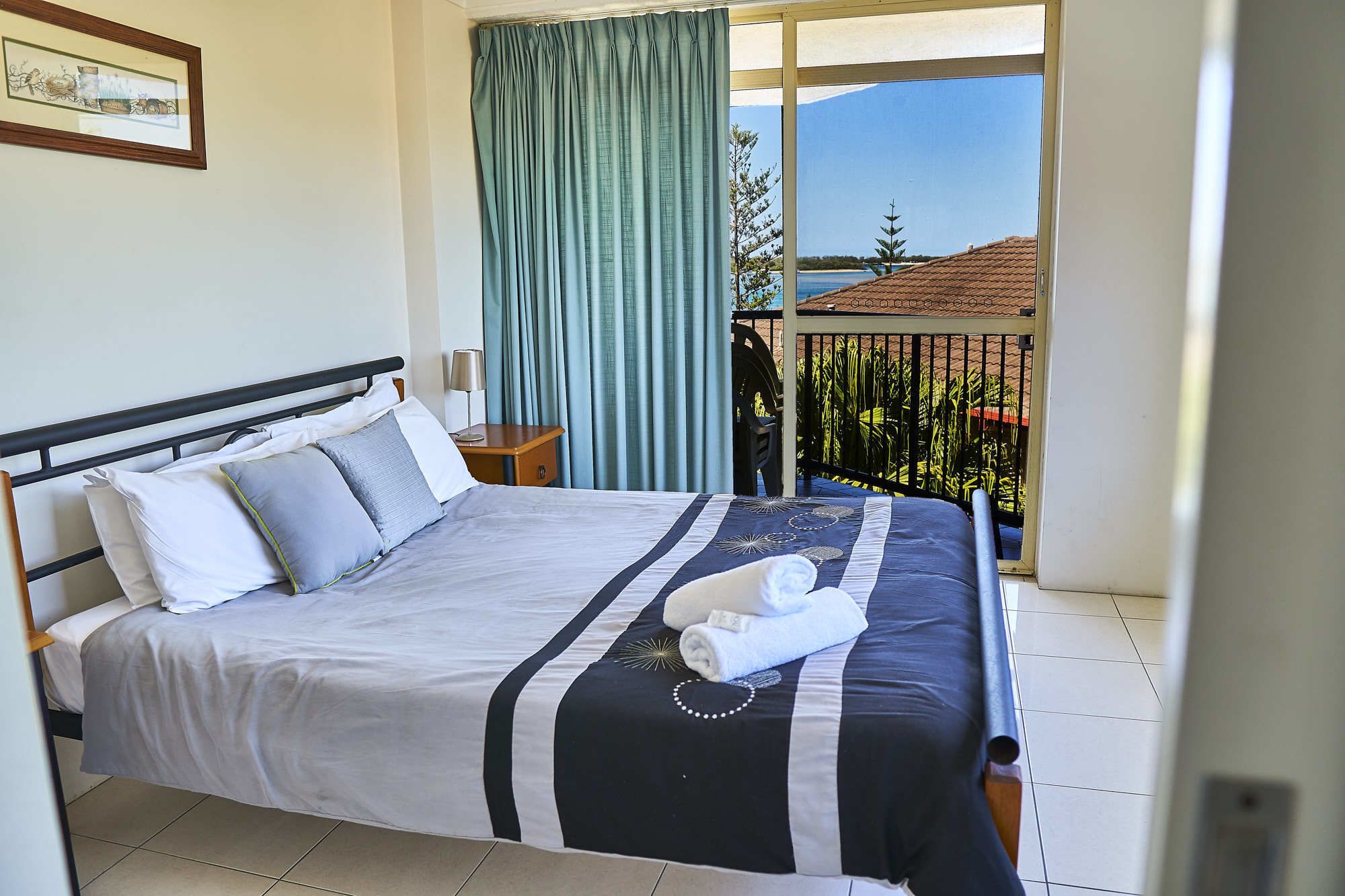 Bayview Beach Holiday Apartments — image 13