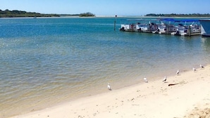 Bãi biển