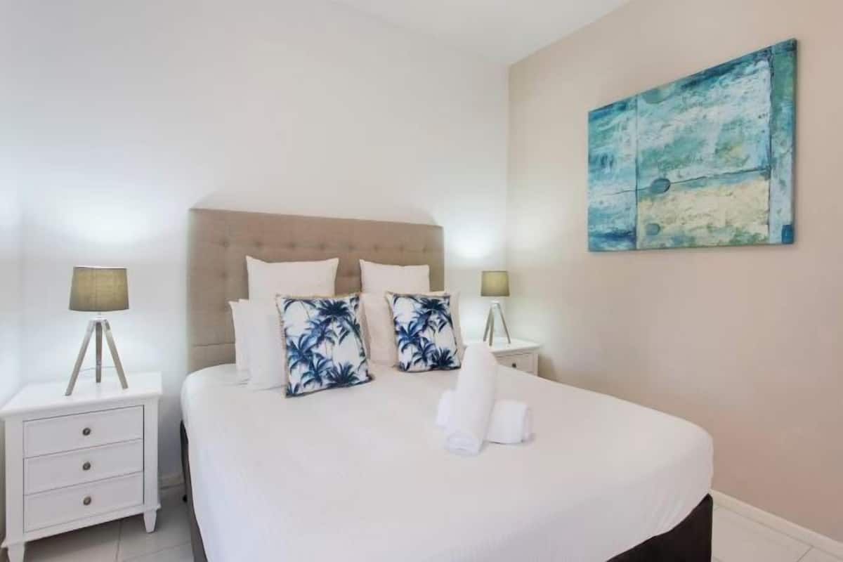 1 bedroom, iron/ironing board, WiFi (free), individually decorated