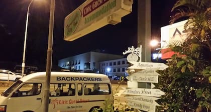 Civic Guest House - Hostel