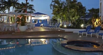 Santorini By The Sea Gold Coast