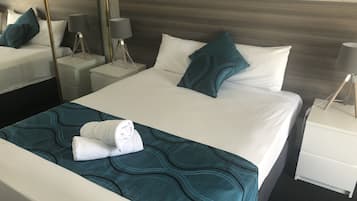 Standard Suite, 1 Bedroom, Balcony (Standard room) | Individually furnished, desk, laptop workspace, iron/ironing board