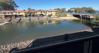 Bribie Waterways Motel