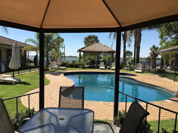 Capricorn Motor Inn - Yarrawonga