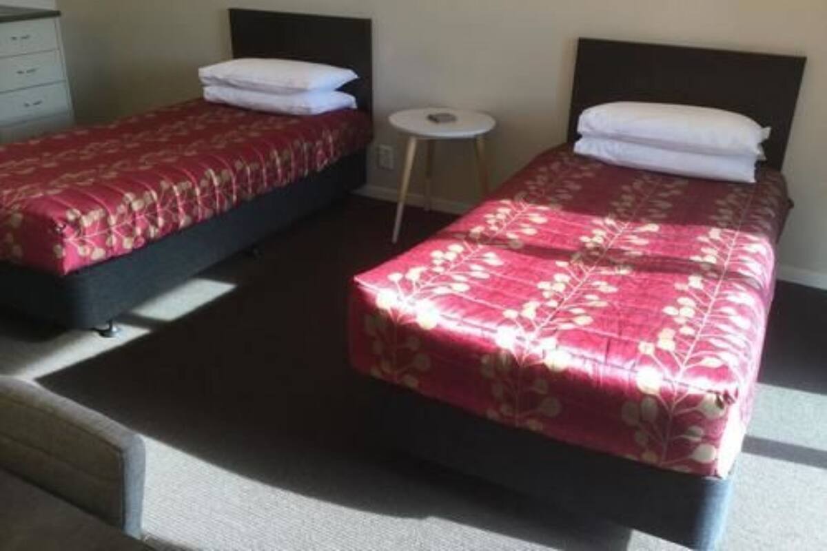 Family Apartment, 3 Bedrooms | Premium bedding, in-room safe, soundproofing, WiFi (free)