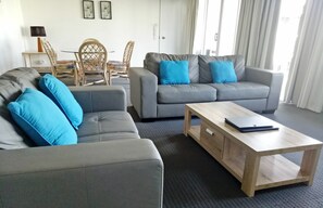 Two Bedroom Apartment With Rooftop Access | Living area