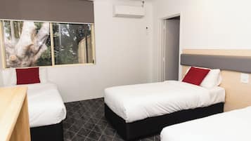 Family Room | 1 bedroom, desk, iron/ironing board, free WiFi