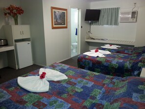 Motel Room, Non Smoking (4 People) | Hypo-allergenic bedding, iron/ironing board, cribs/infant beds - Golden Fountain Motel (Allenstown)