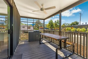 行政小屋 | 露台