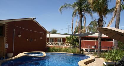 Old Coach Motor Inn Echuca