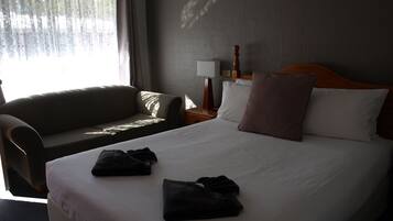 Standard Room, Non Smoking, Jetted Tub (Spa Room) | View from room