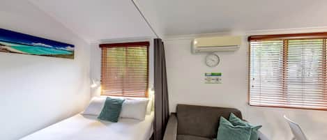 Studio | Blackout drapes, iron/ironing board, free cribs/infant beds, free WiFi