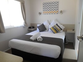 Kalinda Cabins | Free WiFi