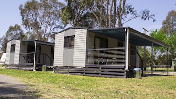 1 Bedroom Ensuite Cabins | Terrace/patio