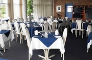 Restaurant - Lake Haven Motor Inn & Palms Restaurant (Gorokan)
