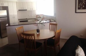 In-room dining - Point Residences (Kangaroo Point)