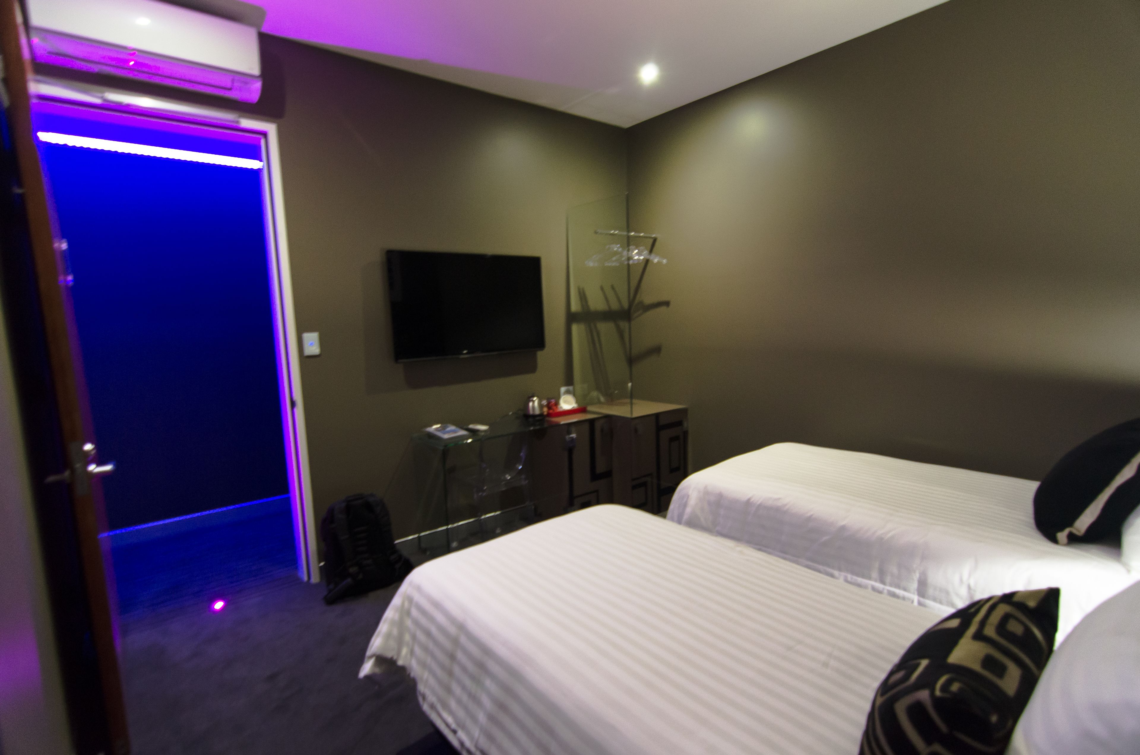 standard room (room 6) | desk, soundproofing, iron/ironing board, free wifi